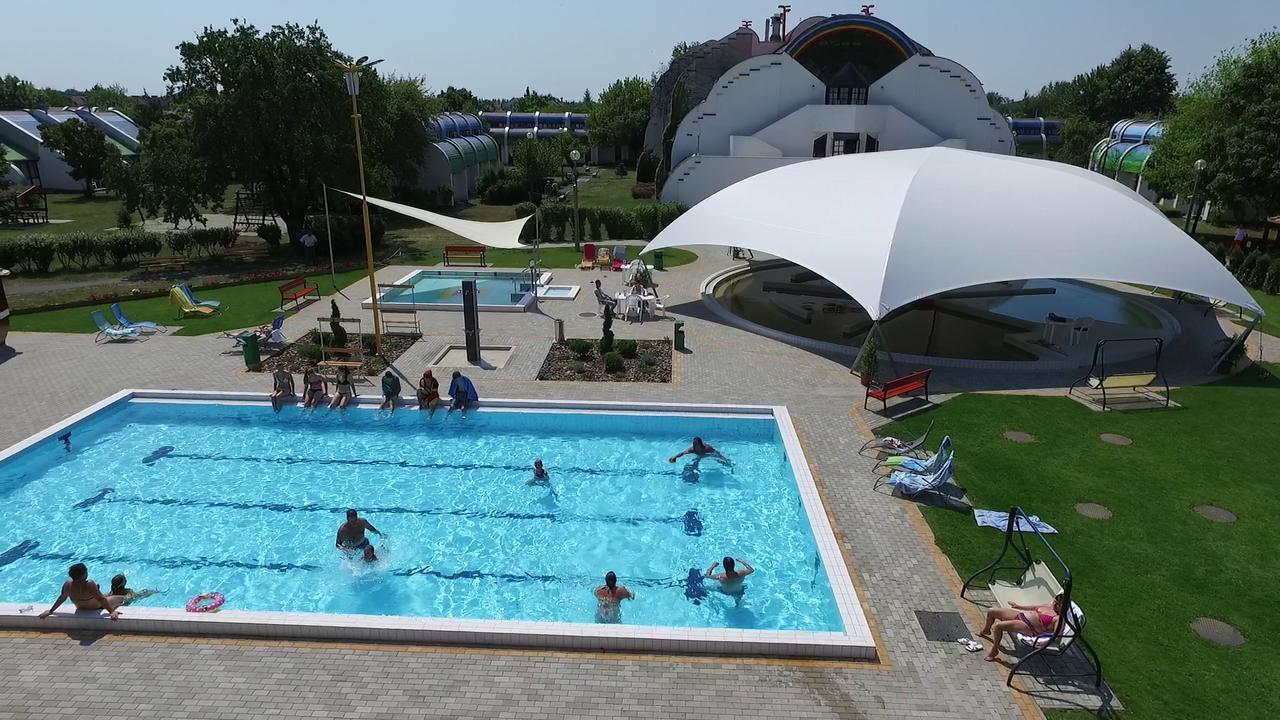 Hoforras Hotel Gyula Dış mekan fotoğraf